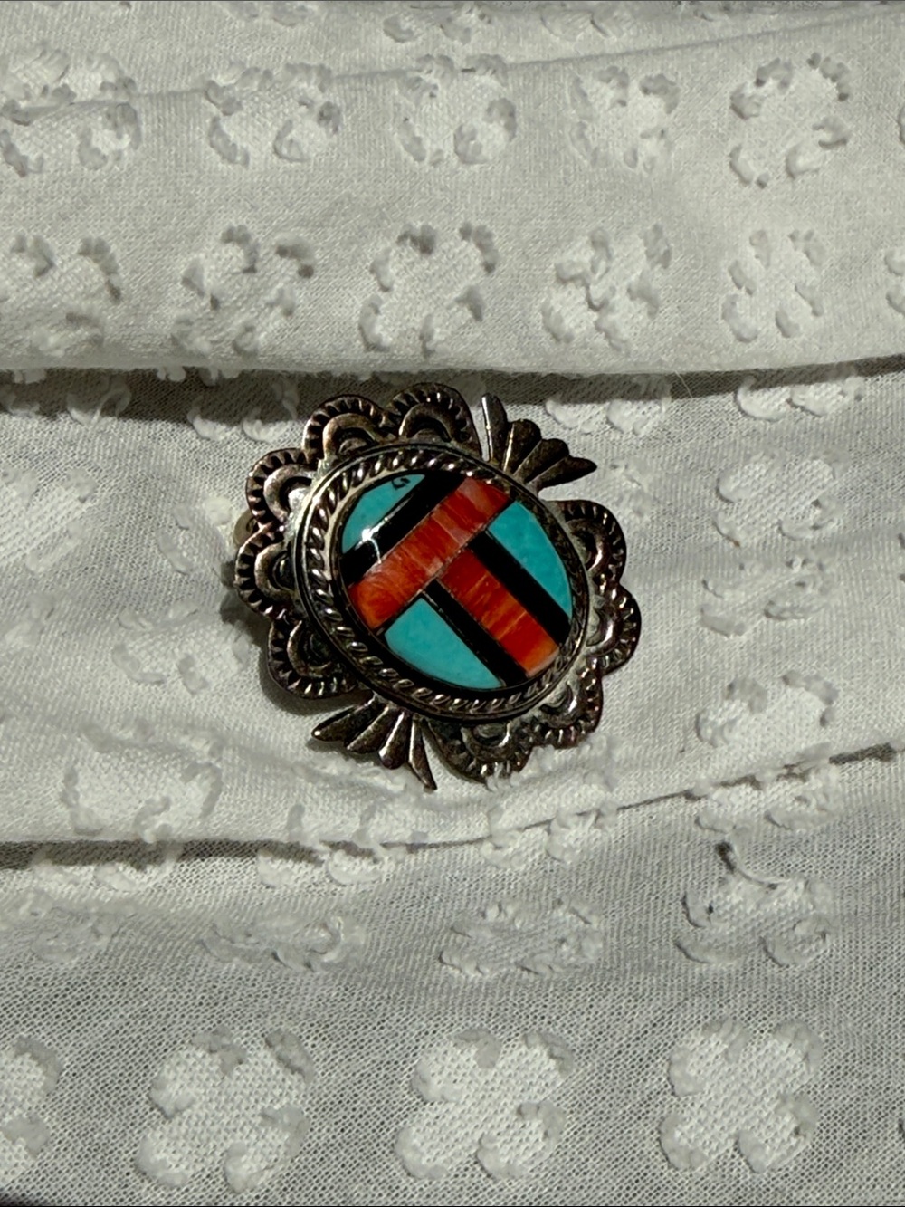 Vintage  Inlay Southwestern Sterling Single  Clip Earring - Picture 2 of 10
